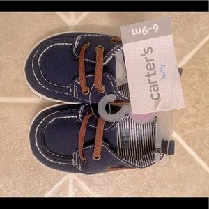 Carter's 6-9m baby shoes